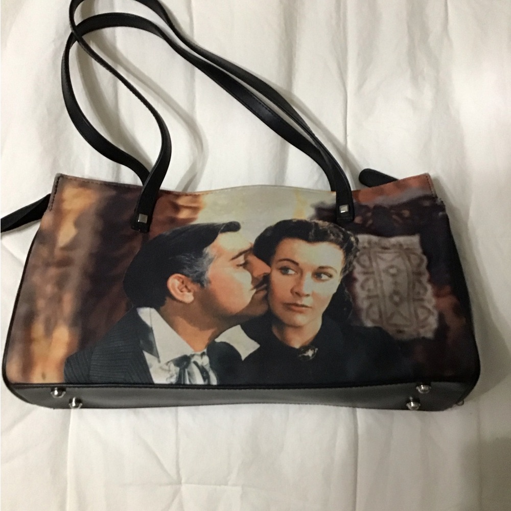 Women’s gone with the wind vintage handbag